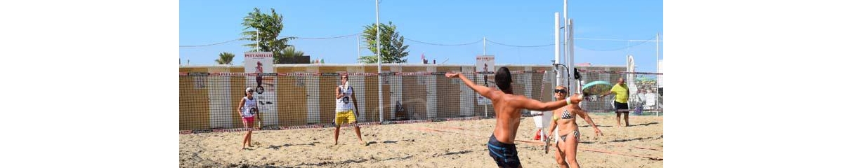 Torna sulla spiaggia di Rimini torneo di beach tennis per aiutare i piccoli pazienti con patologie al cuore